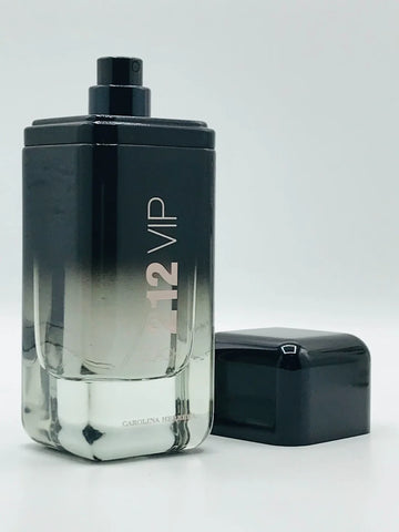 Carolina Herrera - 212 VIP Black Perfume (Original)